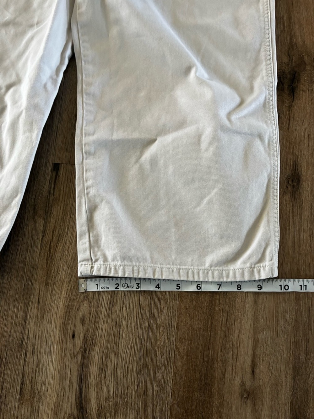 Cotton Bib Capri Overalls. Adjustable Straps. Small. - Picture 6 of 8